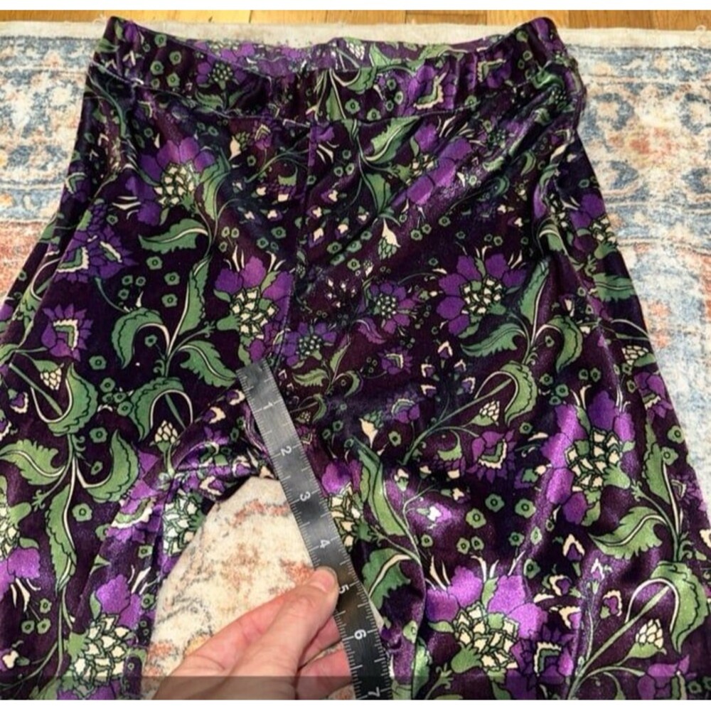 Flare Street Velvet pants - Picture 2 of 6
